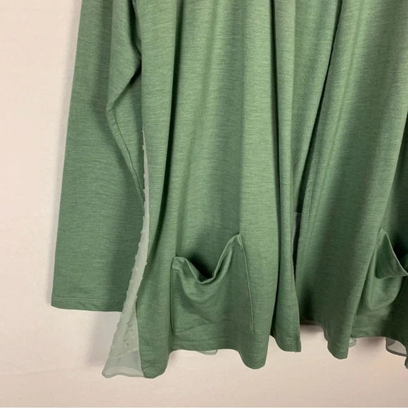 LOGO Lori Goldstein Open Layered Green Cardigan - Picture 3 of 7